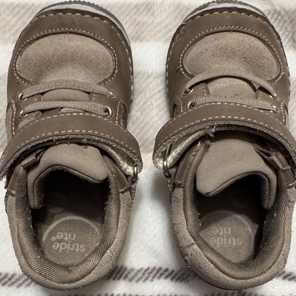 Stride Rite Tan Baby Walkers